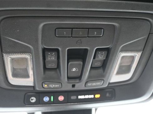 Used 2020 Chevrolet Silverado 3500 High Country w/ Z71 Off-Road Package image 35