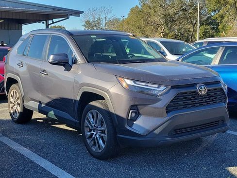 Used 2023 Toyota RAV4 XLE Premium image 1