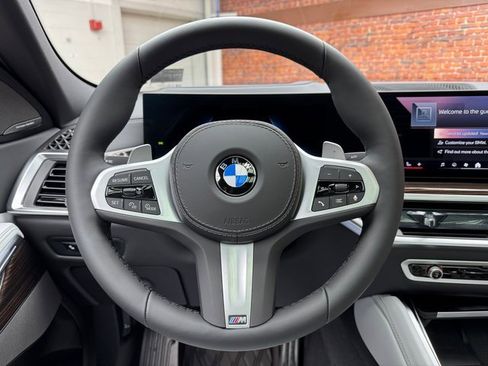 New 2026 BMW X6 xDrive40i image 14