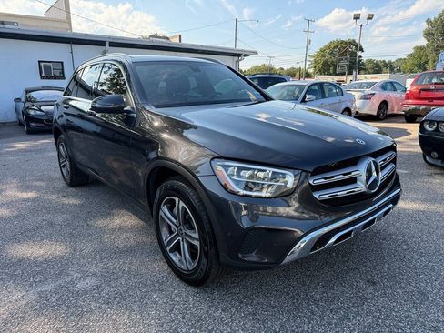 Used 2021 Mercedes-Benz GLC 300 image 8