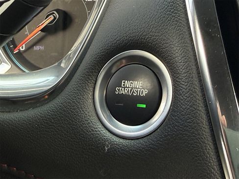 Certified 2023 Chevrolet Traverse RS image 23