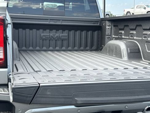 New 2026 GMC Sierra 1500 Denali image 9