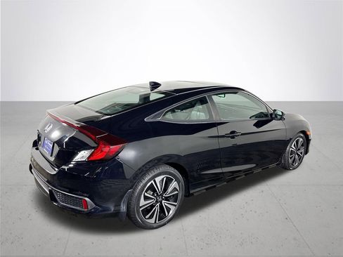 Certified 2017 Honda Civic EX-L image 7