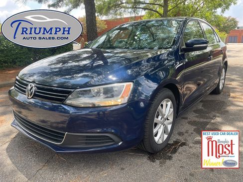 Used 2013 Volkswagen Jetta SE FWD image 1