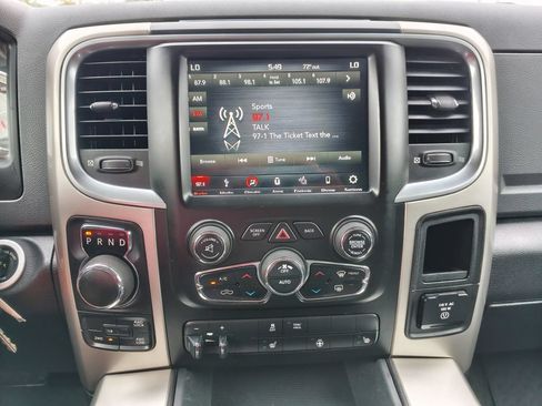 Used 2018 RAM 1500 Outdoorsman AWD/4WD image 24