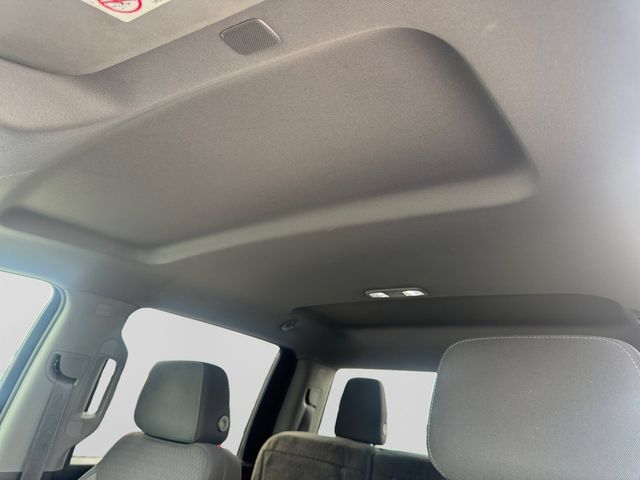 Used 2022 Chevrolet Silverado 2500 LT w/ Convenience Package AWD/4WD image 12