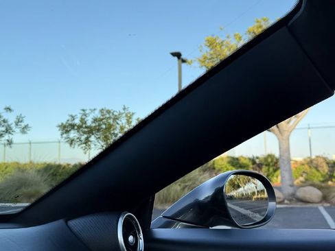 Used 2016 Ferrari California T RWD image 55
