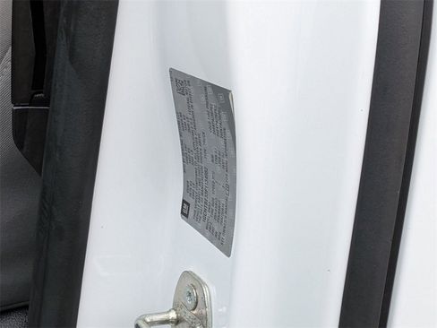 Used 2015 Chevrolet Colorado LT image 23