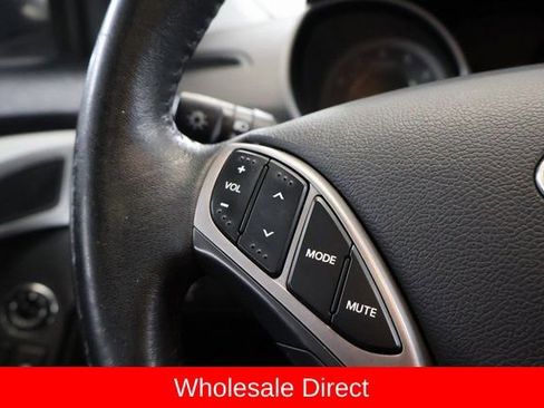 Used 2013 Hyundai Elantra Limited image 18