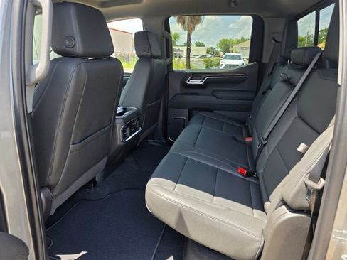 New 2026 GMC Sierra 1500 SLT w/ SLT Premium Plus Package AWD/4WD image 11