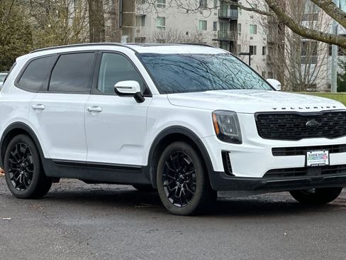 Used 2021 Kia Telluride EX w/ EX Premium Package image 9