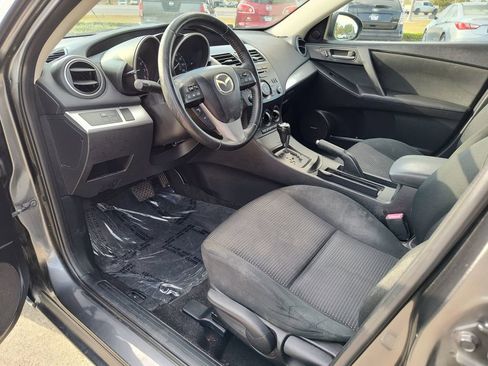 Used 2012 MAZDA MAZDA3 i Touring image 2