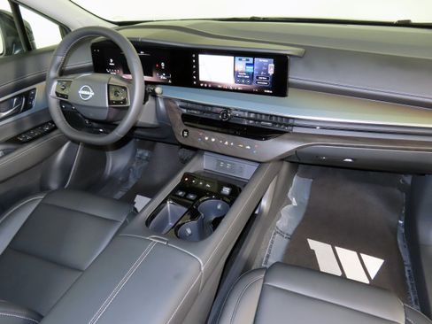 Used 2025 Nissan Murano SL image 41