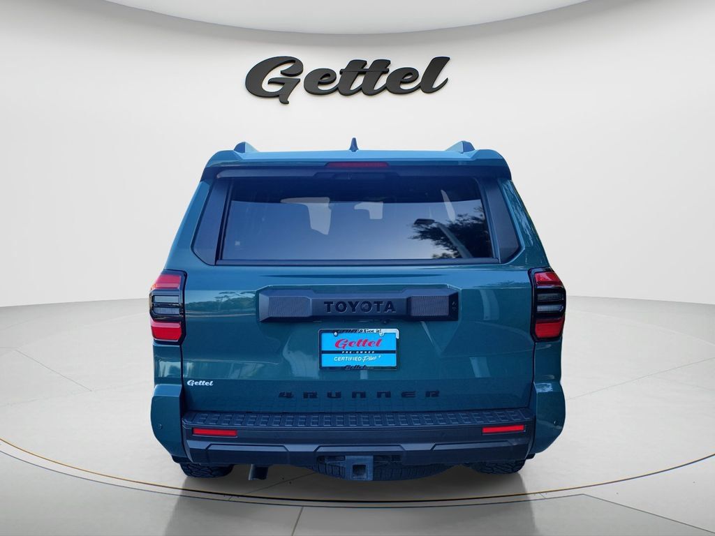 Used 2025 Toyota 4Runner TRD Off-Road Premium AWD/4WD image 6