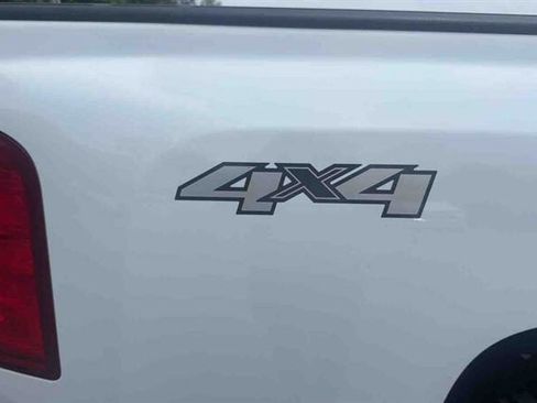 Used 2012 Chevrolet Silverado 2500 LT AWD/4WD image 13