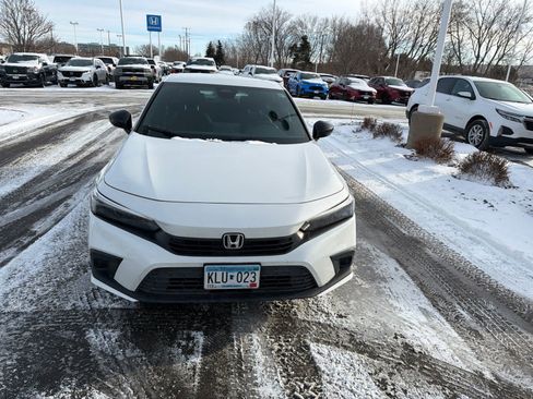 Certified 2023 Honda Civic Sport image 2