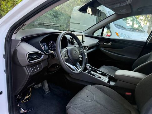 Used 2019 Hyundai Santa Fe SE AWD/4WD image 19