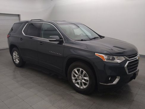 Used 2018 Chevrolet Traverse LT image 11