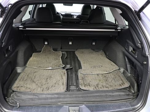 Used 2024 Subaru Outback Limited AWD/4WD image 18