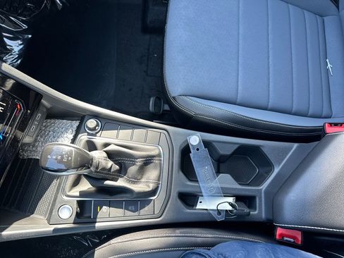 New 2026 Volkswagen Jetta SE image 12