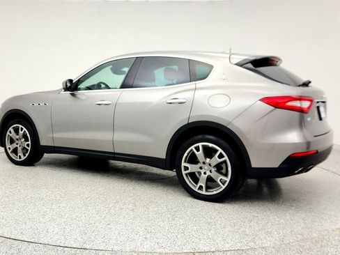Used 2017 Maserati Levante 3.0L image 7