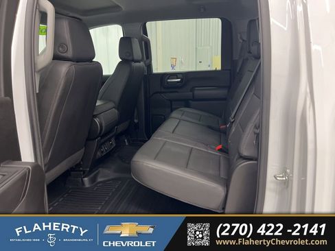 Used 2025 GMC Sierra 2500 Pro w/ 1SA Pro Safety Plus Package image 11