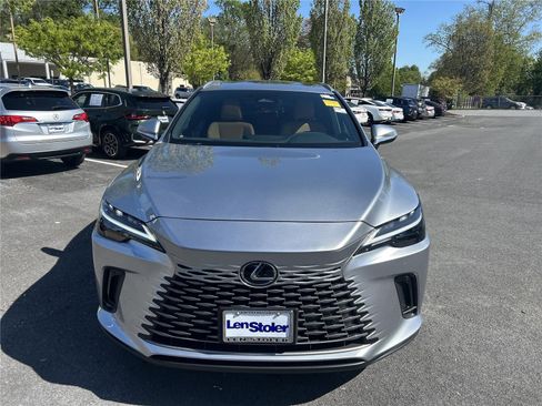 Used 2025 Lexus RX 350 Premium w/ Accessory Package image 8