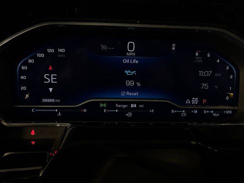 Used 2023 Chevrolet Silverado 1500 LTZ image 16