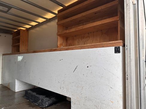 Used 2016 GMC Savana 3500 image 9