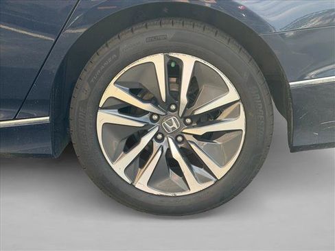 Used 2018 Honda Accord EX-L image 9