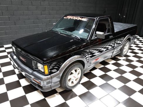 Used 1991 GMC Sonoma image 4