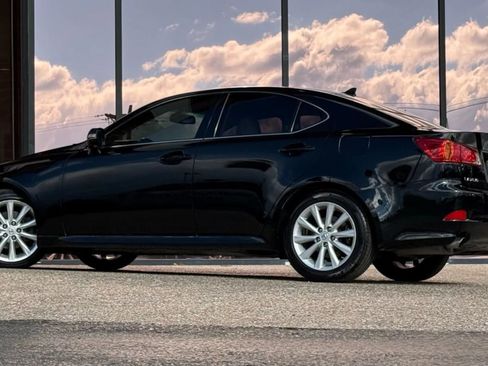 Used 2009 Lexus IS 250 image 6