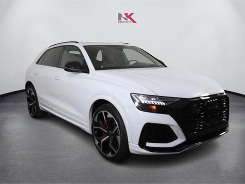 Used 2024 Audi RS Q8 image 1
