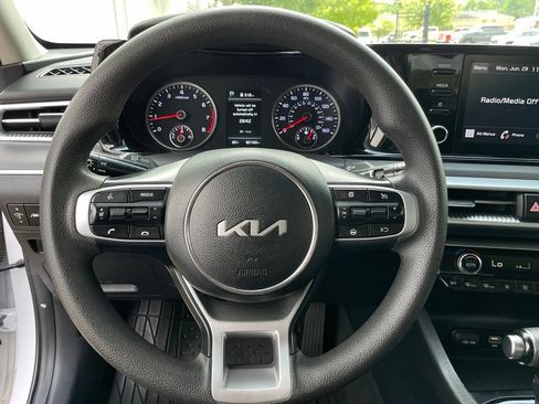 Used 2023 Kia K5 LXS FWD image 14