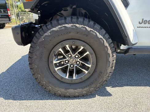 Used 2024 Jeep Wrangler Unlimited Rubicon 392 AWD/4WD image 13