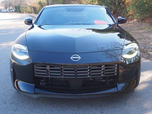 Used 2024 Nissan Z Performance w/ Floor Mat Package image 2