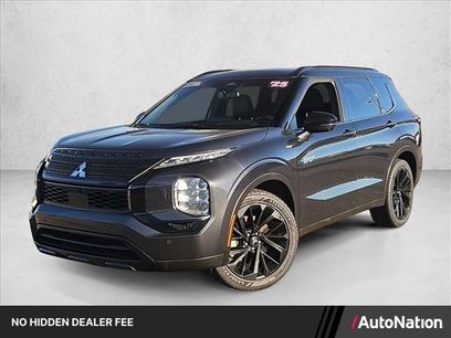Used 2025 Mitsubishi Outlander SEL Black Edition