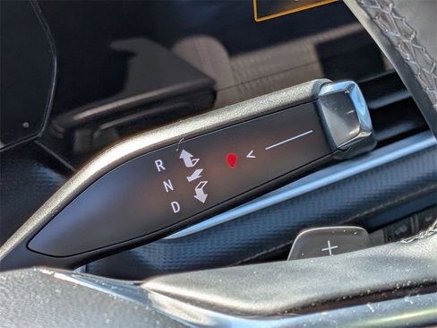 Used 2025 Chevrolet Equinox LT image 20