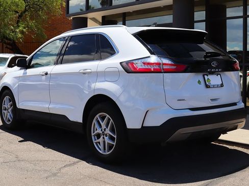 Used 2021 Ford Edge SEL FWD image 9