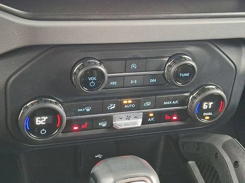 Used 2023 Ford Bronco Big Bend AWD/4WD image 18