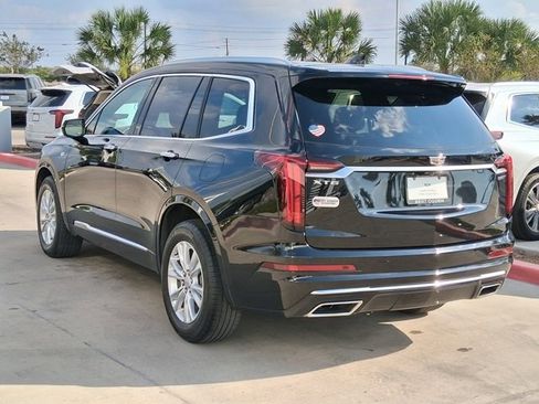 Used 2023 Cadillac XT6 Luxury w/ LPO, Floor Liner Package image 4