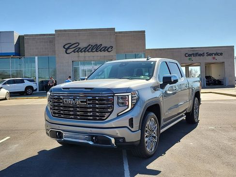 Used 2023 GMC Sierra 1500 Denali Ultimate image 2