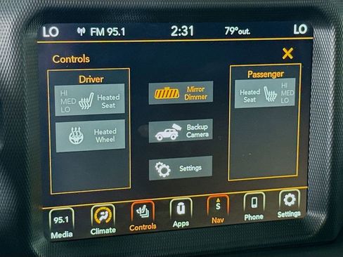 Used 2022 Jeep Wrangler Unlimited Sport AWD/4WD image 12