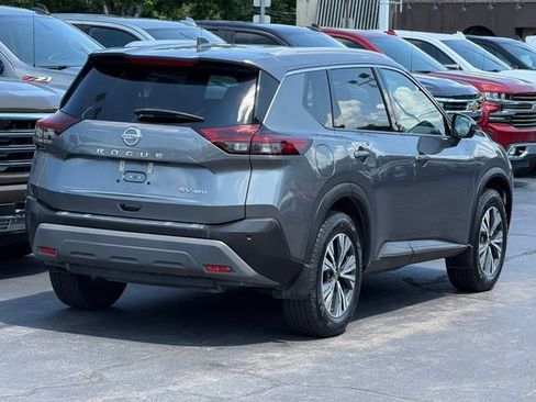 Used 2021 Nissan Rogue SV w/ Premium Package AWD/4WD image 7