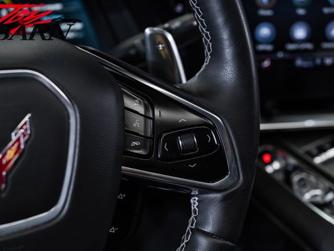 Used 2022 Chevrolet Corvette Stingray Preferred Cpe w/ Z51 Performance Package RWD image 38