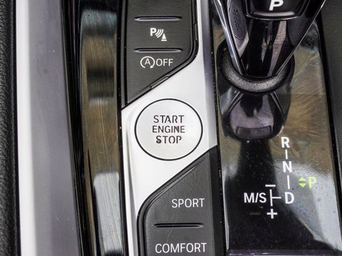 Used 2020 BMW Z4 sDrive30i w/ Executive Package image 17