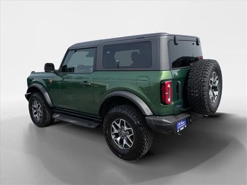 Certified 2025 Ford Bronco Badlands image 4