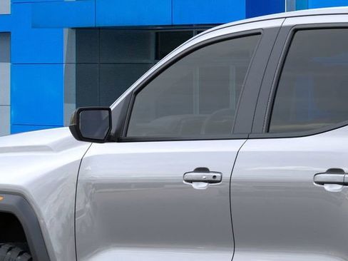 New 2025 GMC Canyon Elevation w/ Convenience Package image 12