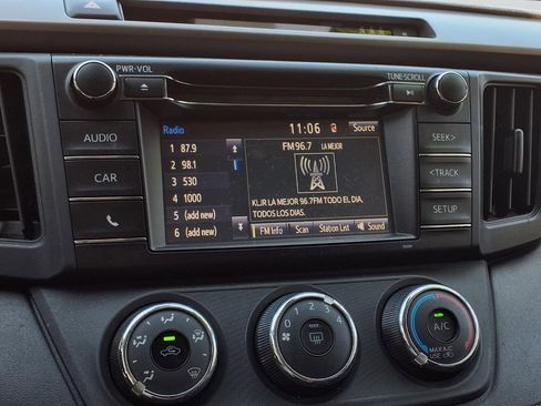 Used 2018 Toyota RAV4 LE w/ All Weather Liner Package FWD image 9