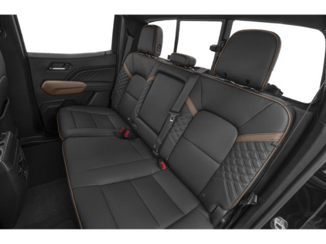 Used 2024 GMC Canyon Denali AWD/4WD image 15